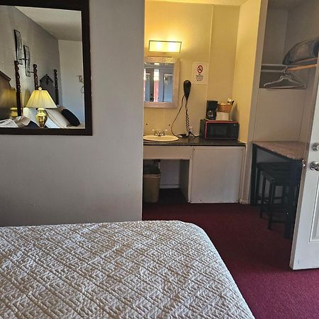 Knights Inn Fairview Экстерьер фото