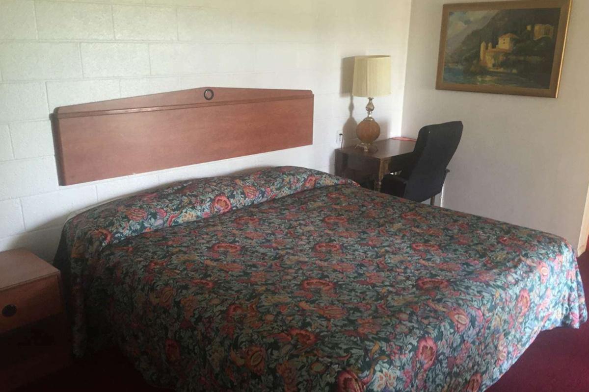 Knights Inn Fairview Экстерьер фото