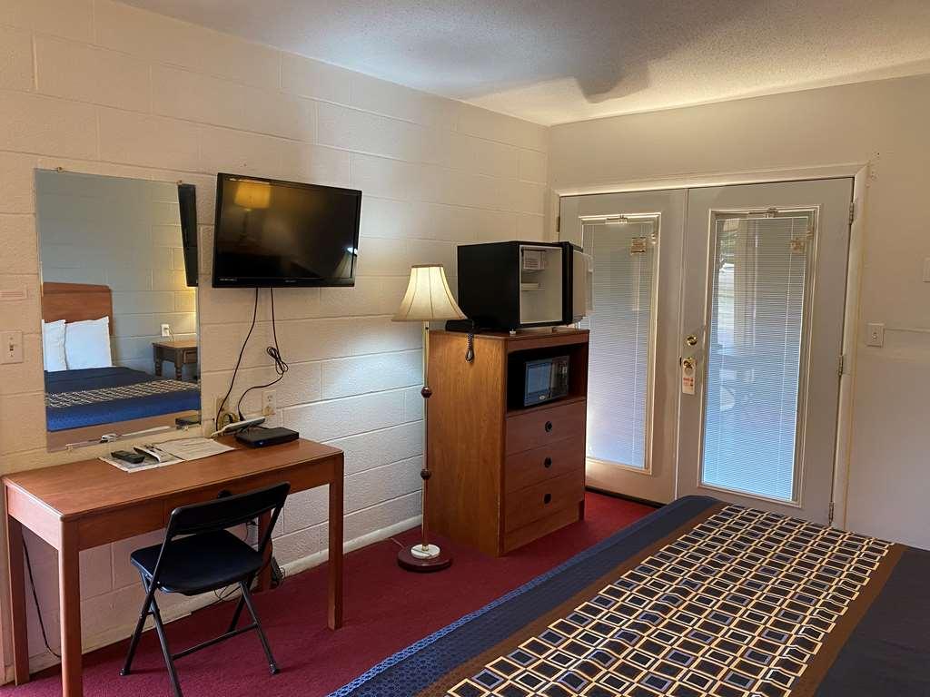 Knights Inn Fairview Номер фото